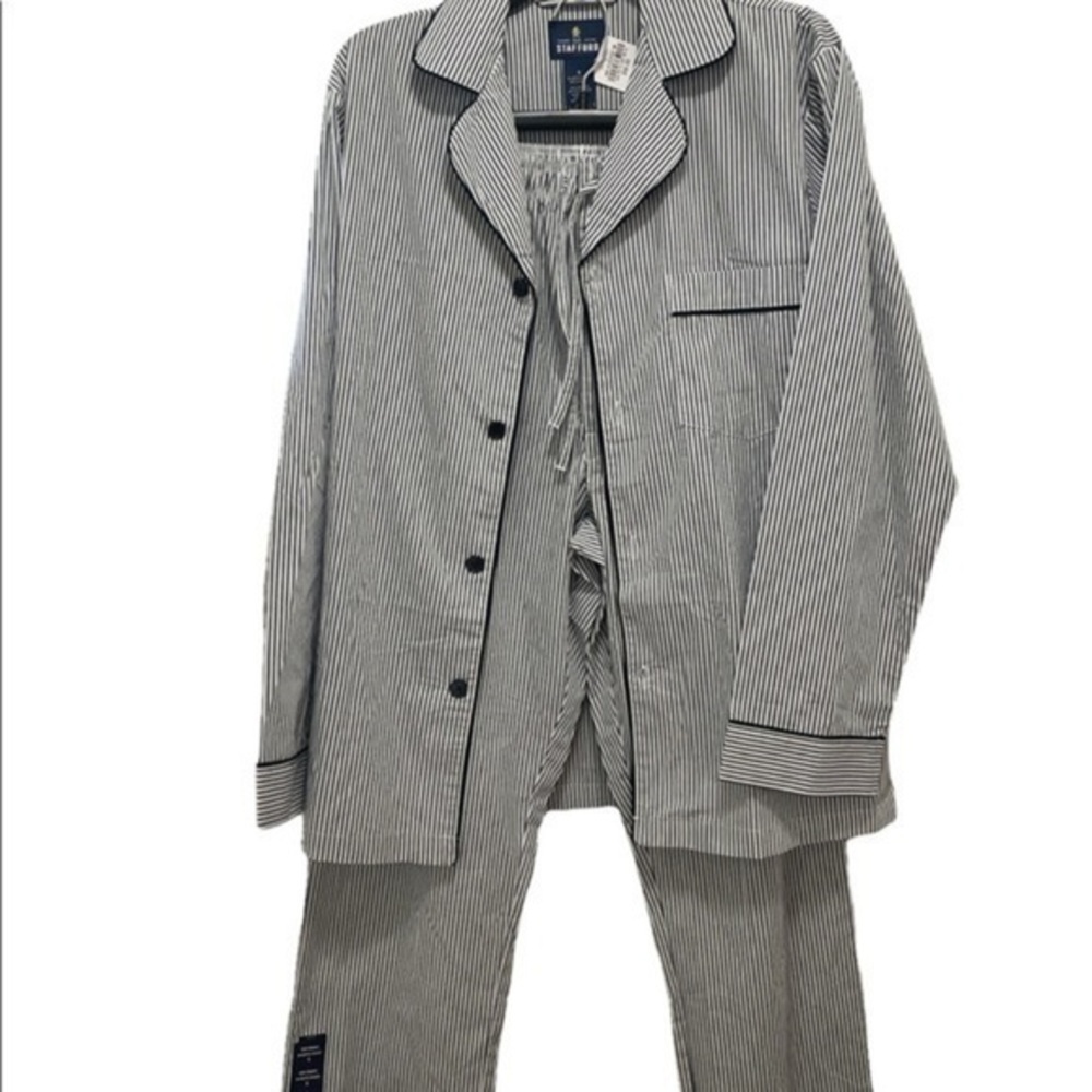 Stafford sleepwear set Mens stripes navy set NWT Sz small